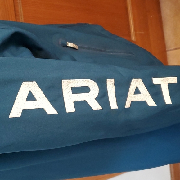 Ariat softshell jacket - Picture 4 of 7